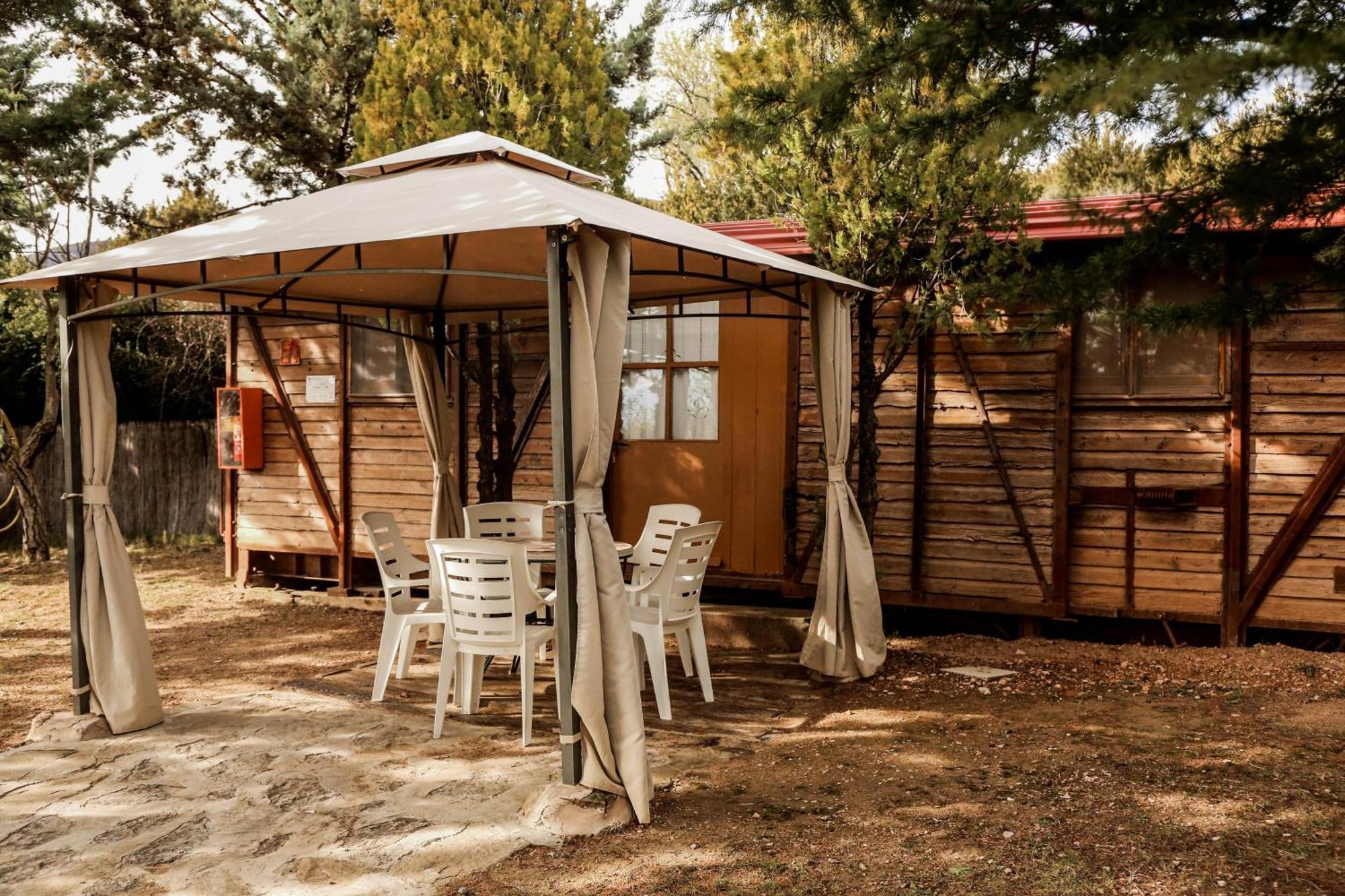 Camping Castillo De 로아어 외부 사진